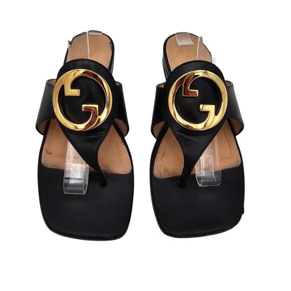 Gucci GG Logo Blondie Thong Sandal Flat Slide Black Leather Gold Size 36 US 6 - Picture 2 of 10